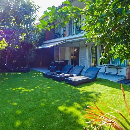 Apartmán Garden Vinyet By Hello Homes *