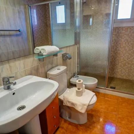 Garden Vinyet By Hello Homes *