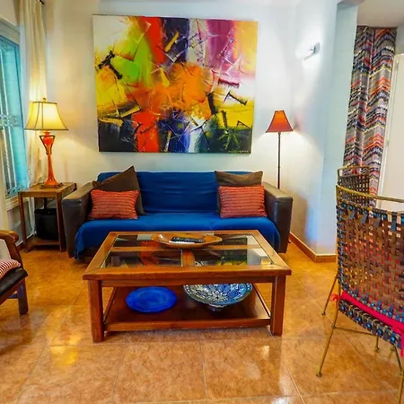 Garden Vinyet By Hello Homes *